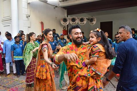 Shilpa Shetty and Raj Kundra snapped at their Ganapati Bappa Visarjan