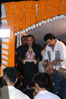 Varun Sharma snapped at thair Ganpati Visarjan