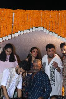 Varun Sharma snapped at thair Ganpati Visarjan