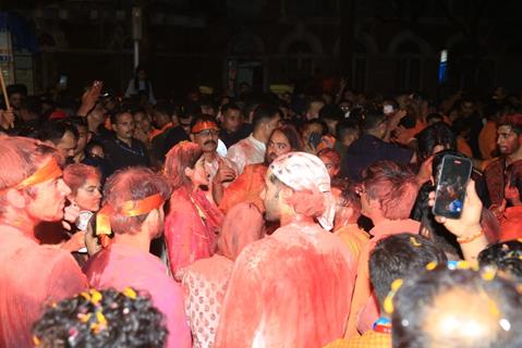 Anant Ambani snapped at their Bappa Visarjan