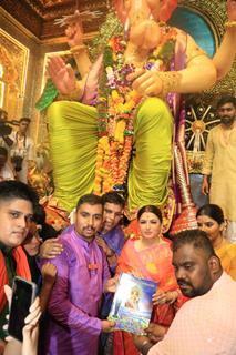 Bhagyashree Patwardhan snapped at Lalbhaug cha Raja