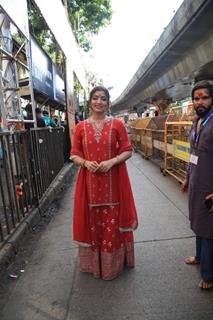 Akanksha Puri snapped at Lalbhaug cha Raja