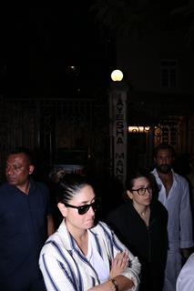 Kareena Kapoor and Karisma Kapoor snapped outside Malaika Arora’s father’s house 