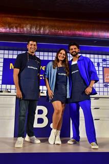 Sonakshi Sinha and Zaheer Iqbal snapped at an event by Booking.com