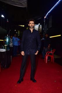 Kartik Aaryan snapped promoting their Upcoming film 'Bhool Bhulaiyaa 3'