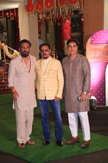 Gulshan Grover and Suniel Shetty snapped at CM’s residence for Ganpati Darshan