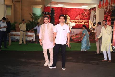 Jeetendra and Tusshar Kapoor snapped at CM’s residence for Ganpati Darshan