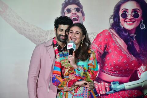 Aashim Gulati and Dhvani Bhanushali snapped at the special live musical performances of their upcoming film 'Kahan Shuru Kahan Khatam'