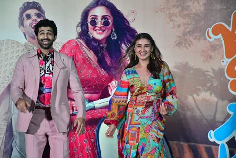 Aashim Gulati and Dhvani Bhanushali snapped at the special live musical performances of their upcoming film 'Kahan Shuru Kahan Khatam'