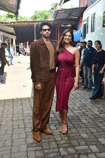 Siddhant Chaturvedi and Malavika Mohanan snapped promoting their upcoming film Yudhra on the sets of India’s Best Dancer