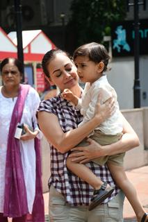 Dia Mirza get clicked with her son in the city