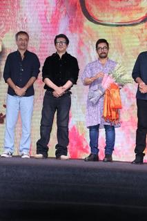 Aamir Khan  grace the trailer launch of 'Yek Number'