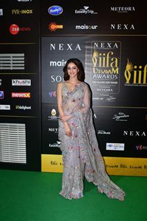 Ananya Panday grace the green carpet of IIFA Utsavam Awards 2024