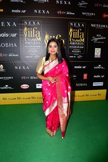 Celebrities grace the green carpet of IIFA Utsavam Awards 2024