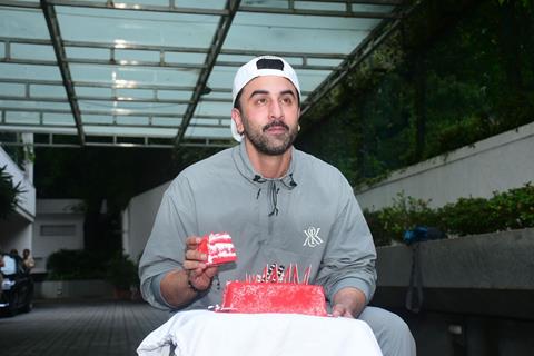 Ranbir Kapoor Celebrates His Birthday With Paparazzi