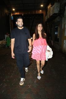 Karan Kundrra and Tejasswi Prakash  snapped in the city