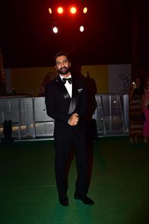 Vicky Kaushal grace the green carpet of IIFA Awards 2024