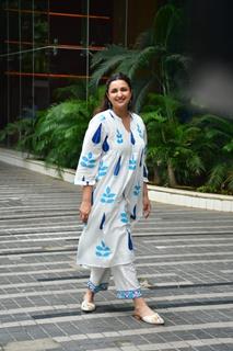 Parineeti Chopra snapped in the city