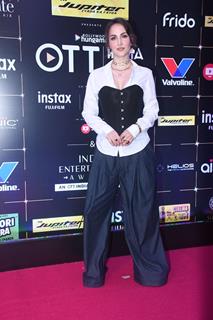 Elli Avram snapped at the Bollywood Hungama OTT India Fest 