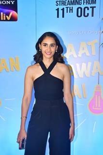 Hasleen Kaur snapped at the special screening of ‘Raat Jawaan Hai’