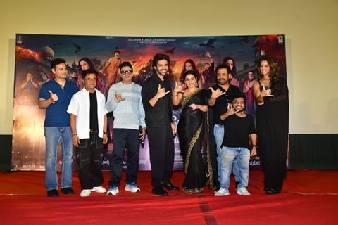 Vidya Balan, Rajpal Yadav, Bhushan Kumar, Anees Bazmee, Kartik Aaryan and Triptii Dimri snapped at the trailer launch of ‘Bhool Bhulaiyaa 3’ at Raj Mandir in Jaipur