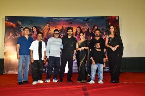 Vidya Balan, Rajpal Yadav, Bhushan Kumar, Anees Bazmee, Kartik Aaryan and Triptii Dimri snapped at the trailer launch of ‘Bhool Bhulaiyaa 3’ at Raj Mandir in Jaipur