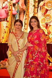 Bhagyashree Patwardhan snapped at Durga Puja Pandal