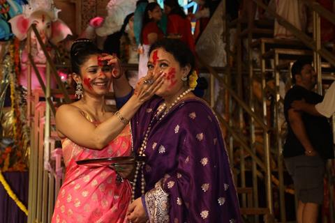 Tanishaa Mukerji snapped during Sindhur Khela at North Bombay Durga Puja