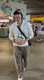 Shreyas Talpade snapped at the airport