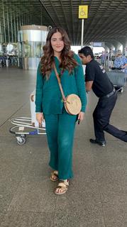 Nupur Sanon snapped at the airport