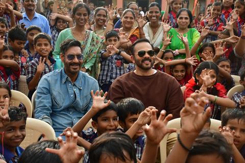 Ajay Devgn and Rohit Shetty attempt the Guinness World Record for the largest Vada Pav delivery at Airport High School & Junior College