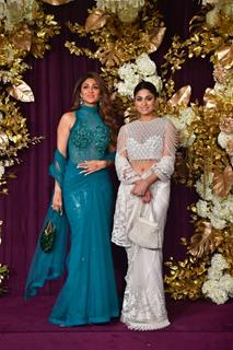 Shamita Shetty and Shilpa Shetty snapped at Manish Malhotra’s Diwali Bash