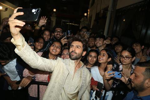 Kartik Aaryan snapped at the song launch of 'Ami Je Tomar 3.0'