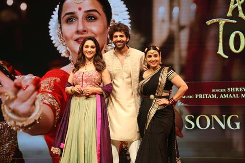 Vidya Balan, Madhuri Dixit and Kartik Aaryan snapped at the song launch of 'Ami Je Tomar 3.0'