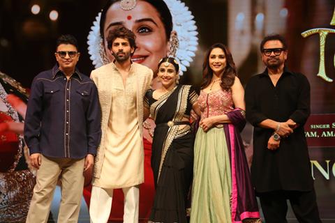 Vidya Balan, Madhuri Dixit, Bhushan Kumar, Anees Bazmee and Kartik Aaryan snapped at the song launch of 'Ami Je Tomar 3.0'