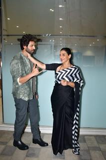 Vidya Balan and Kartik Aaryan snapped promoting their upcoming film ' Bhool Bhulaiyaa 3'