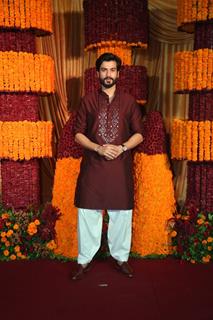 Sunny Kaushal snapped at Ramesh Taurani’s Diwali Bash