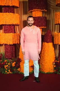 Saif Ali Khan snapped at Ramesh Taurani’s Diwali Bash