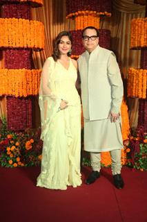 Ramesh Taurani and Mrunal Thakur snapped at Ramesh Taurani’s Diwali Bash