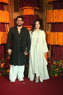 Arshad Warsi snapped at Ramesh Taurani’s Diwali Bash