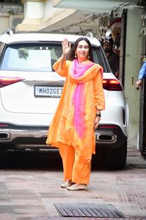 Karisma Kapoor snapped in the city 