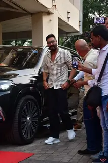 Ajay Devgn grace the special screening of 'Singham Again'