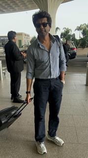 Nikhil Dwivedi snapped at the airport