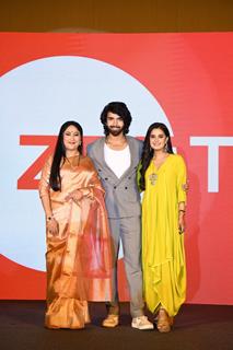 Ayushi Khurana snapped at the serial launch of Jaane Anjaane Hum Mile serial on zee tv