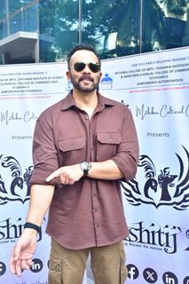 Rohit Shetty snapped in the city