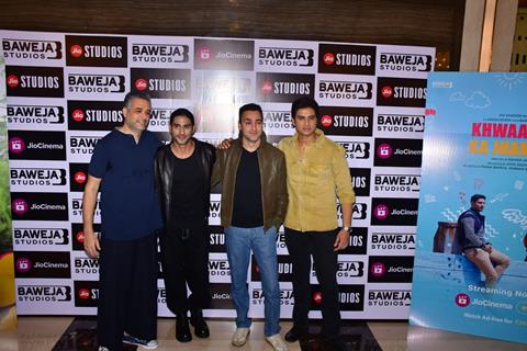 Imran Khan and Prateik Babbar grace the premiere of 'Khwaabon Ka Jhamela'