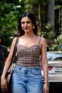 Shriya Pilgaonkar snapped in the city