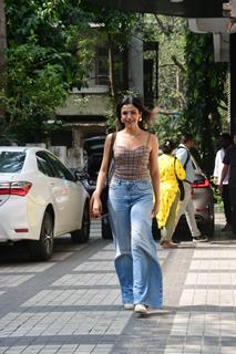 Shriya Pilgaonkar snapped in the city