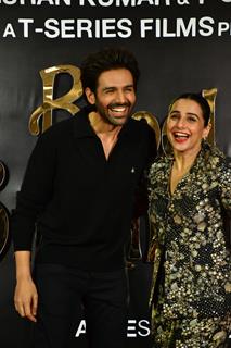 Vidya Balan and Kartik Aaryan grace the success party of Bhool Bhulaiyaa 3