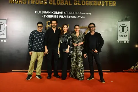 Vidya Balan, Madhuri Dixit, Bhushan Kumar, Anees Bazmee and Kartik Aaryan grace the success party of Bhool Bhulaiyaa 3